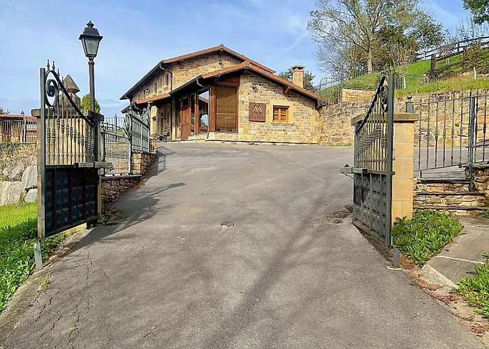 Mom Tinina Barcena de Carriedo